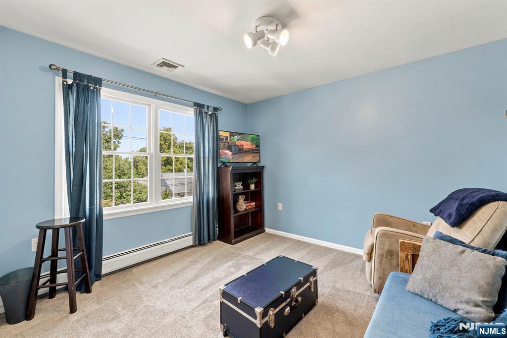 172 Rafkind Road Bloomingdale, NJ 07403 - Photo 31 of 43 Gallery Image 31