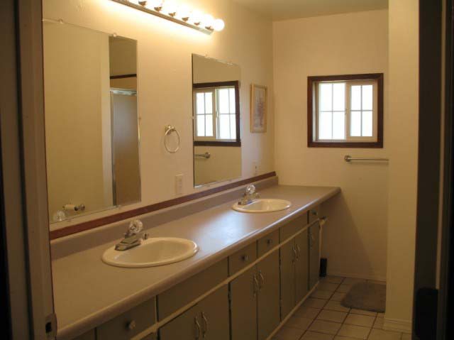 1631 Deeter Road Newport, WA 99156 - Photo 5 of 9 Gallery Image 5