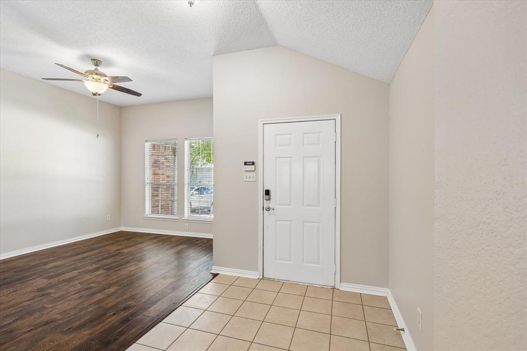 13220 Ridgepointe Road Fort Worth, TX 76244 - Photo 5 of 35 Gallery Image 5