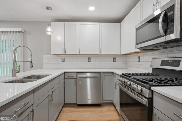 $2,200 | 1335 East Washington Avenue, East Point, GA 30344