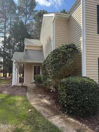$1,750 | 120 Sir Richard Lane, Chapel Hill, NC 27517