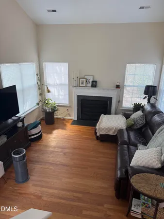 $1,750 | 120 Sir Richard Lane, Chapel Hill, NC 27517