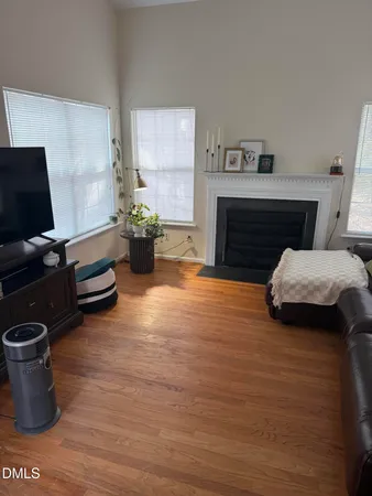 $1,750 | 120 Sir Richard Lane, Chapel Hill, NC 27517