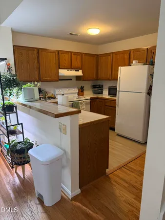 $1,750 | 120 Sir Richard Lane, Chapel Hill, NC 27517