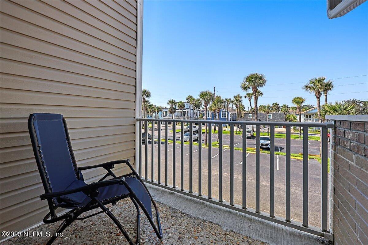 901 Ocean Boulevard, Unit 64 Atlantic Beach, FL 32233 - Photo 17 of 26 a view of a chairs in patio