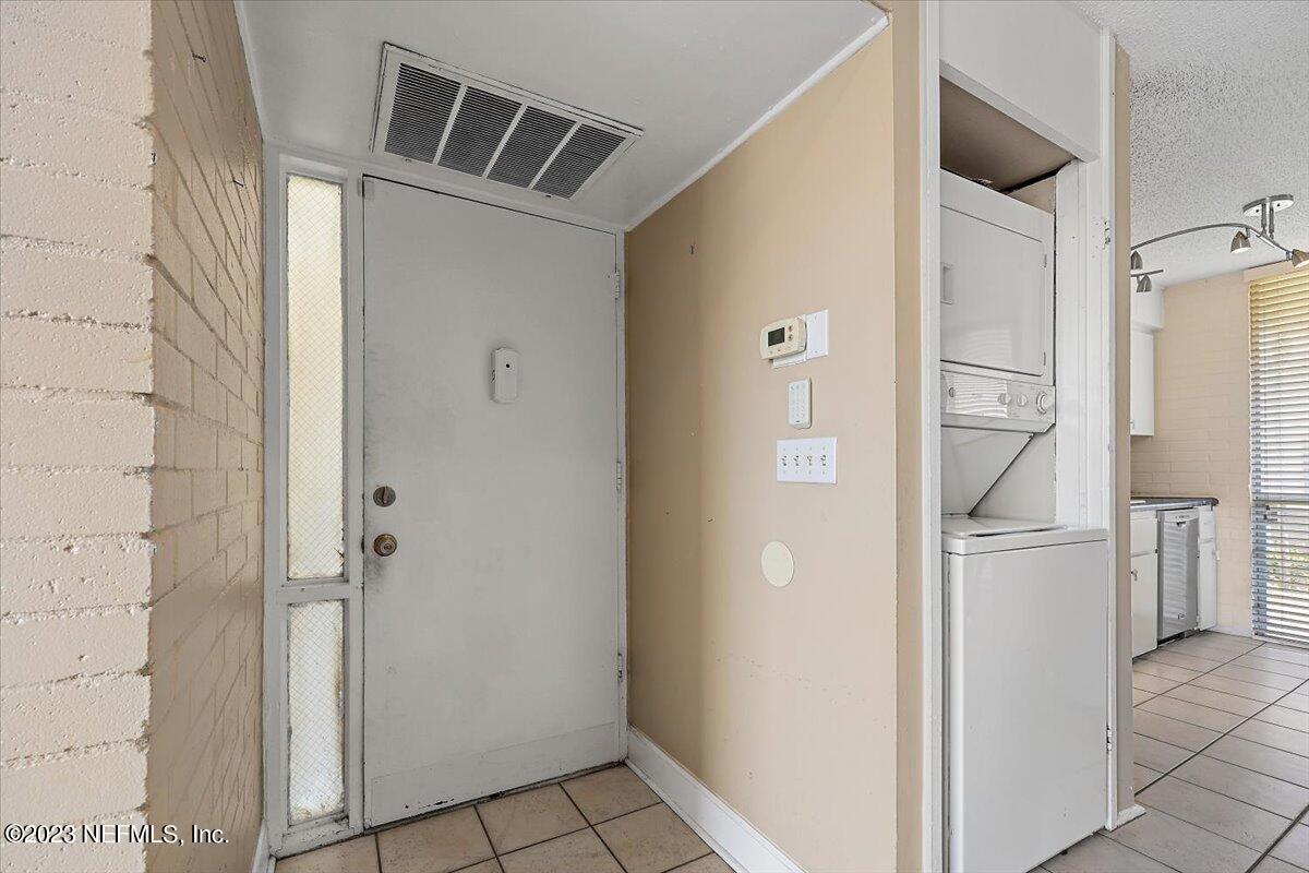 901 Ocean Boulevard, Unit 64 Atlantic Beach, FL 32233 - Photo 6 of 26 a bathroom with a shower and a sink
