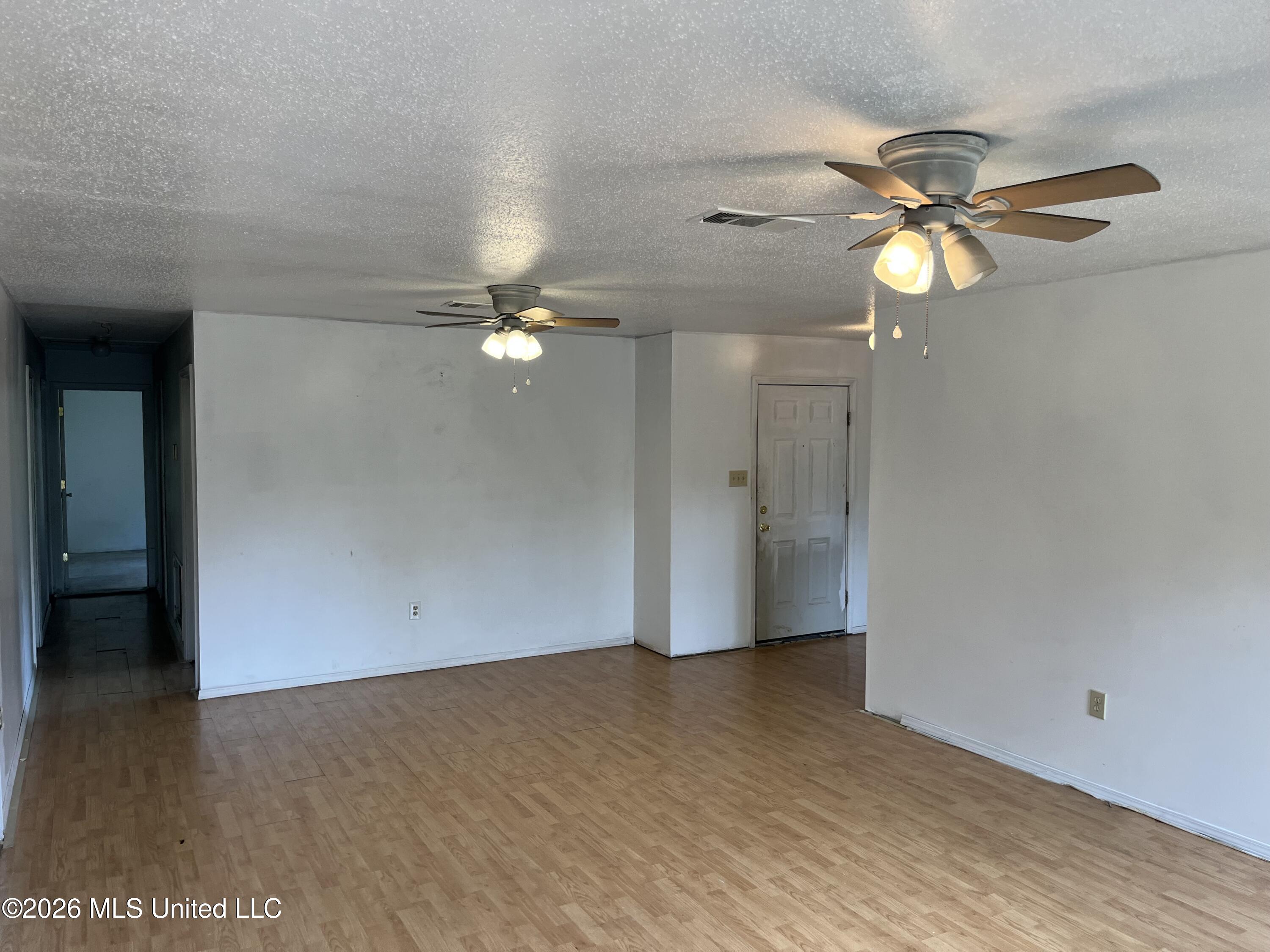 328 West Progress Road Prentiss, MS 39474 - Photo 5 of 18 IMG_8280