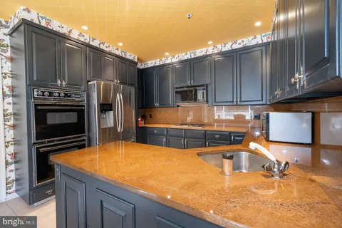 $849,000 | 1044 Lindy Lane, Unit 1044, Bala Cynwyd, PA 19004