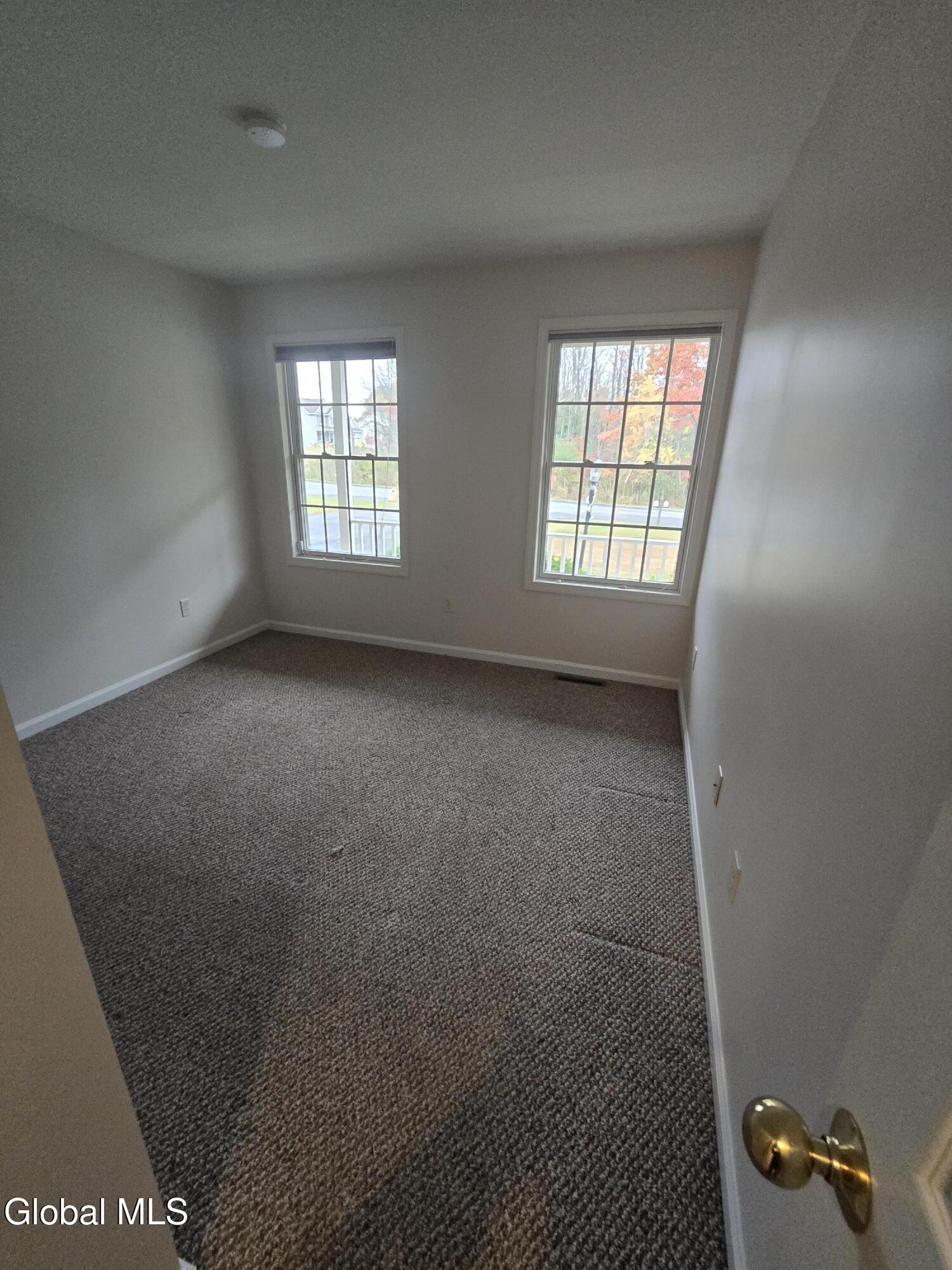 2 Red Maple Lane, Unit A Halfmoon, NY 12065 - Photo 11 of 17 20251024_095023