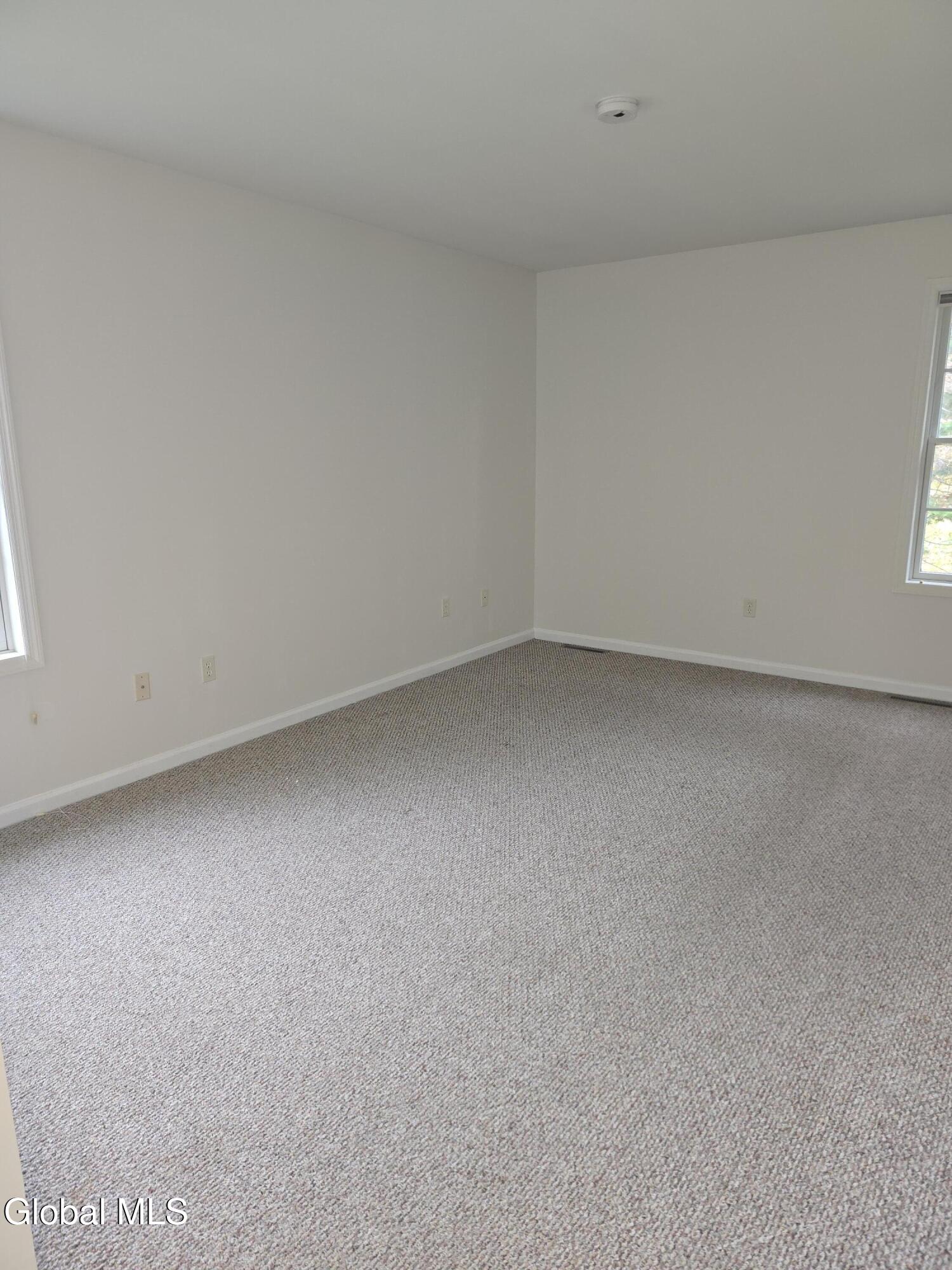 2 Red Maple Lane, Unit A Halfmoon, NY 12065 - Photo 13 of 17 20251024_095107