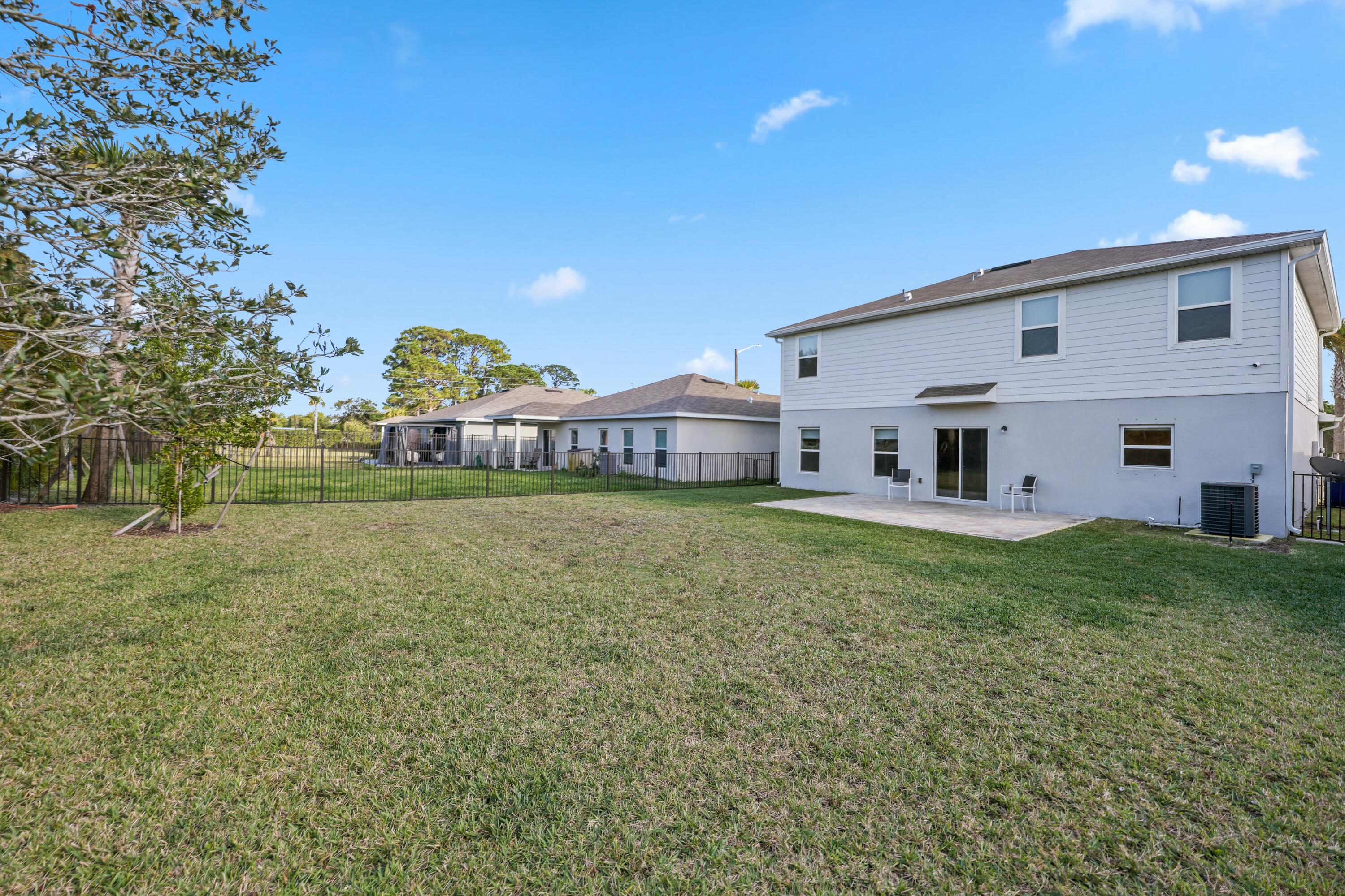 514 Raspberry Road Fort Pierce, FL 34981 - Photo 37 of 47 tempImageZJ3VVD