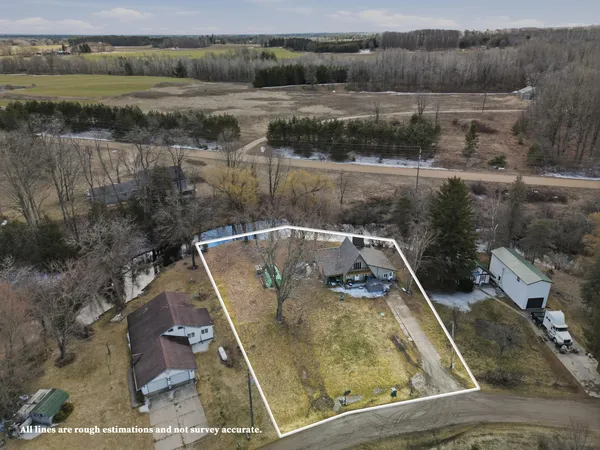 $239,900 | 21134 Ceasar Drive, Marion, MI 49665