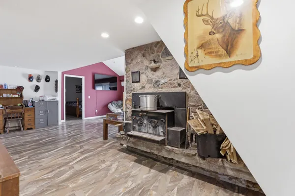 $239,900 | 21134 Ceasar Drive, Marion, MI 49665