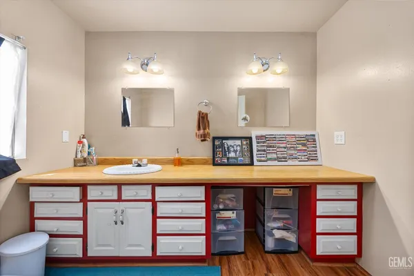 $649,999 | Undisclosed Address, Maricopa, CA 93252