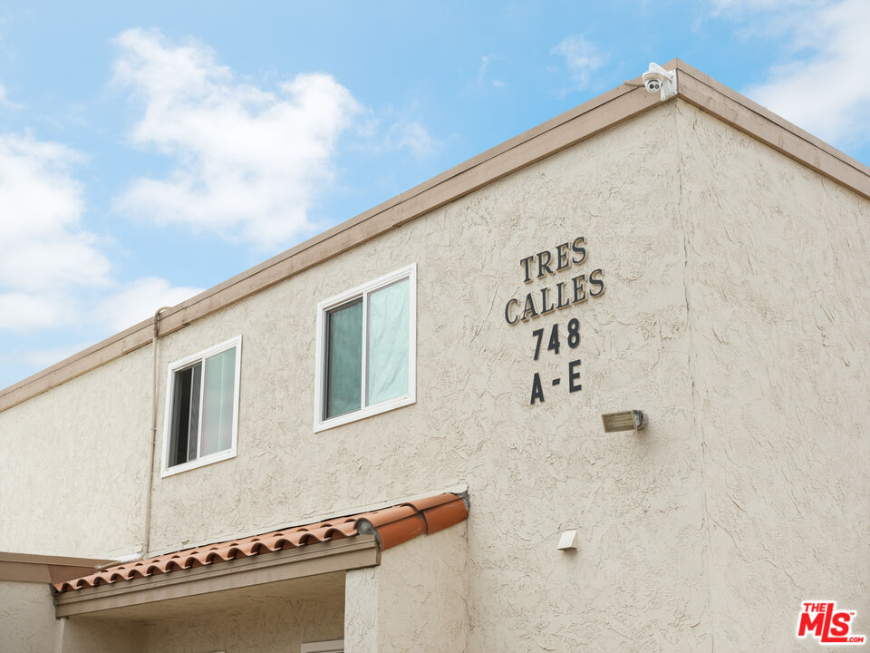 748 North 3rd Street El Cajon, CA 92021 - Photo 2 of 9