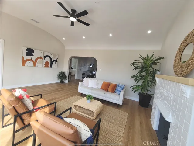 $1,199,999 | 5414 Hillcrest Drive, Los Angeles, CA 90043