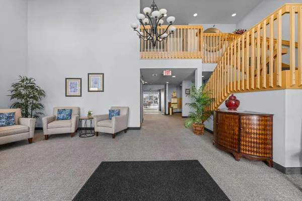 $289,900 | 1321 Lake Drive West, Unit 216, Chanhassen, MN 55317