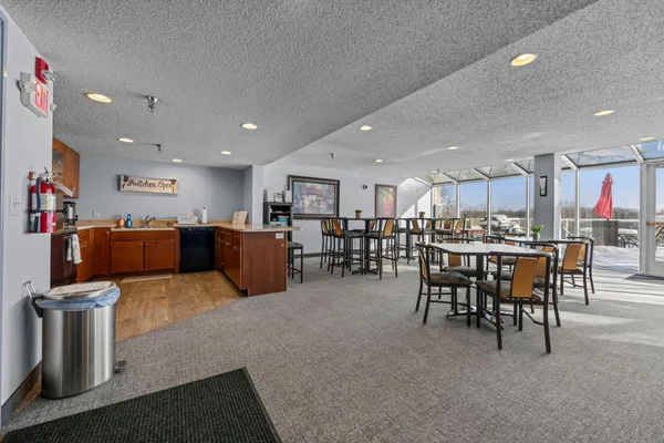 $289,900 | 1321 Lake Drive West, Unit 216, Chanhassen, MN 55317