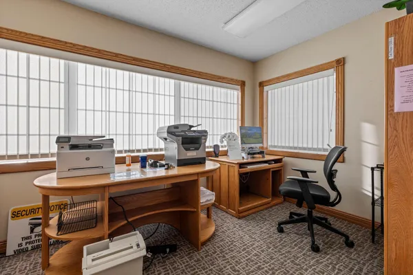 $289,900 | 1321 Lake Drive West, Unit 216, Chanhassen, MN 55317