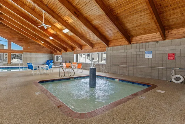 $294,900 | 1321 Lake Drive West, Unit 216, Chanhassen, MN 55317