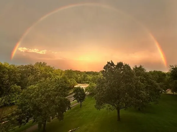 $289,900 | 1321 Lake Drive West, Unit 216, Chanhassen, MN 55317