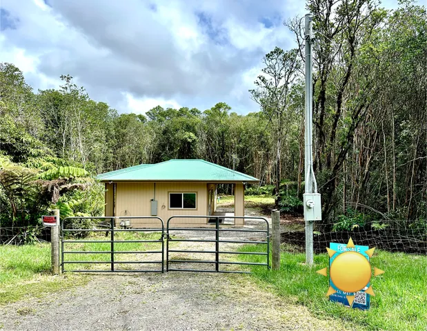 a view of outdoor space yard and backyard