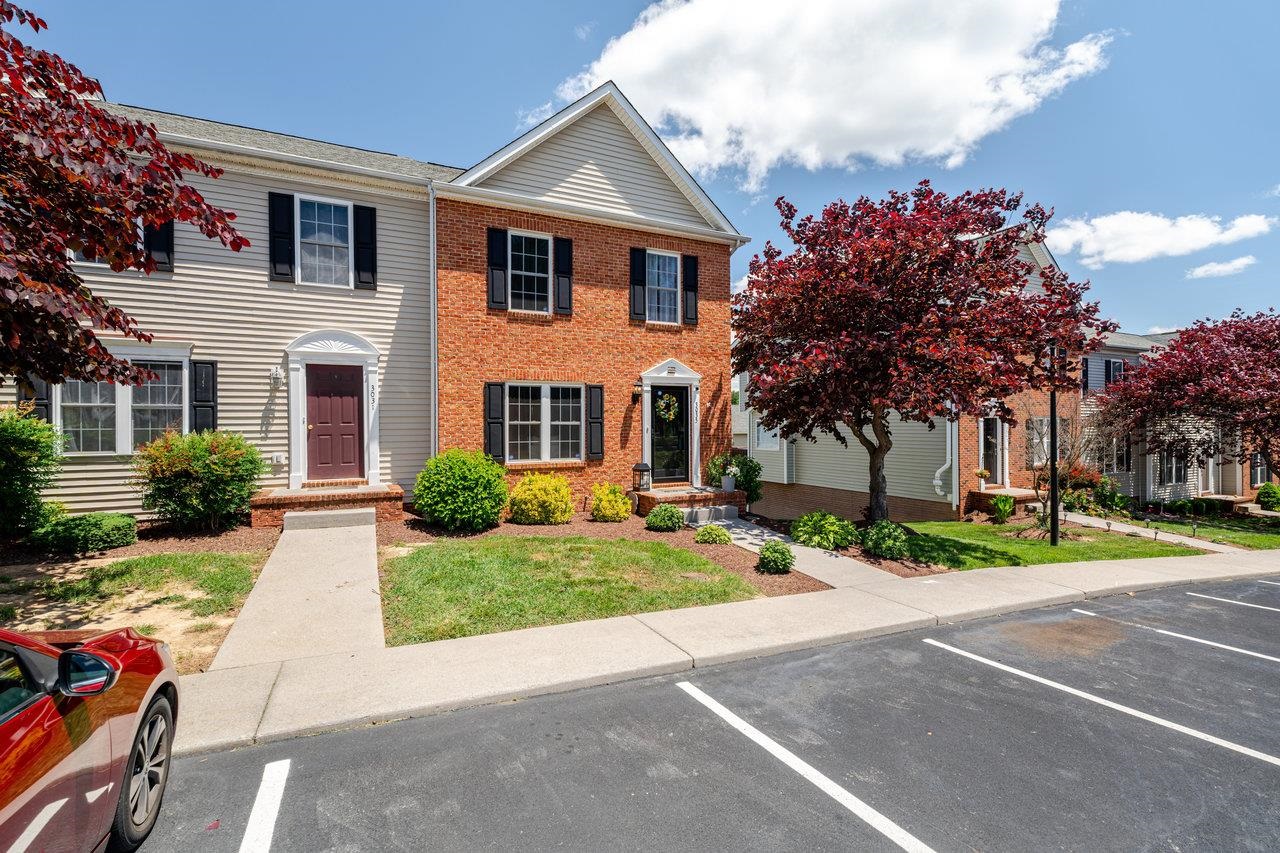 3035 Taylor Spring Lane Harrisonburg, VA 22801 - Photo 51 of 55 a front view of house with yard and green space