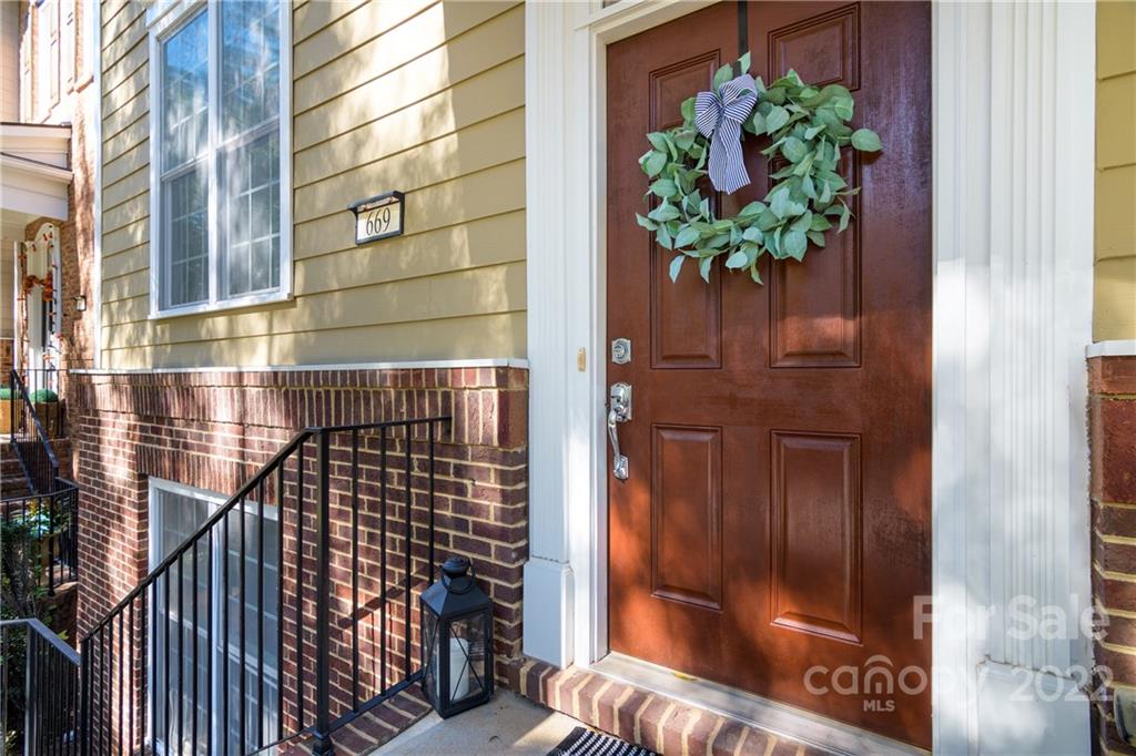 669 6th Baxter Crossing Fort Mill, SC 29708 - Photo 3 of 39 a view of balcony