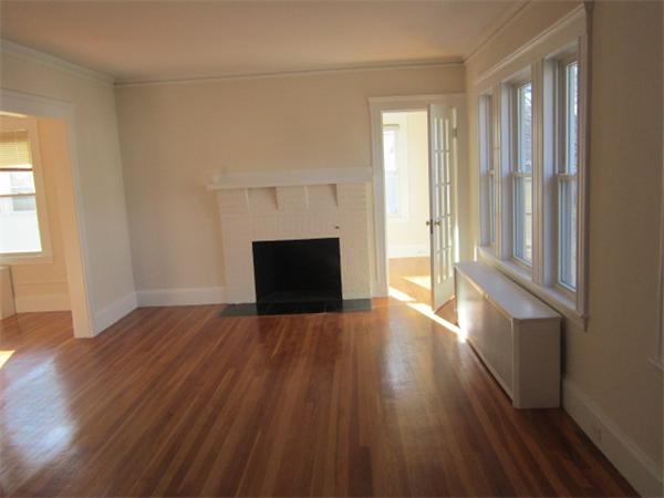33 Clarendon Road, Unit 2 Belmont, MA 02478 - Photo 3 of 13 Gallery Image 3