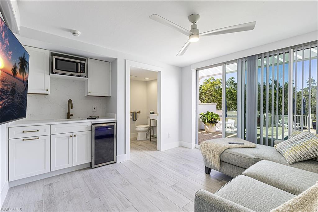 295 Grande Way, Unit PH2 Naples, FL 34110 - Photo 35 of 45