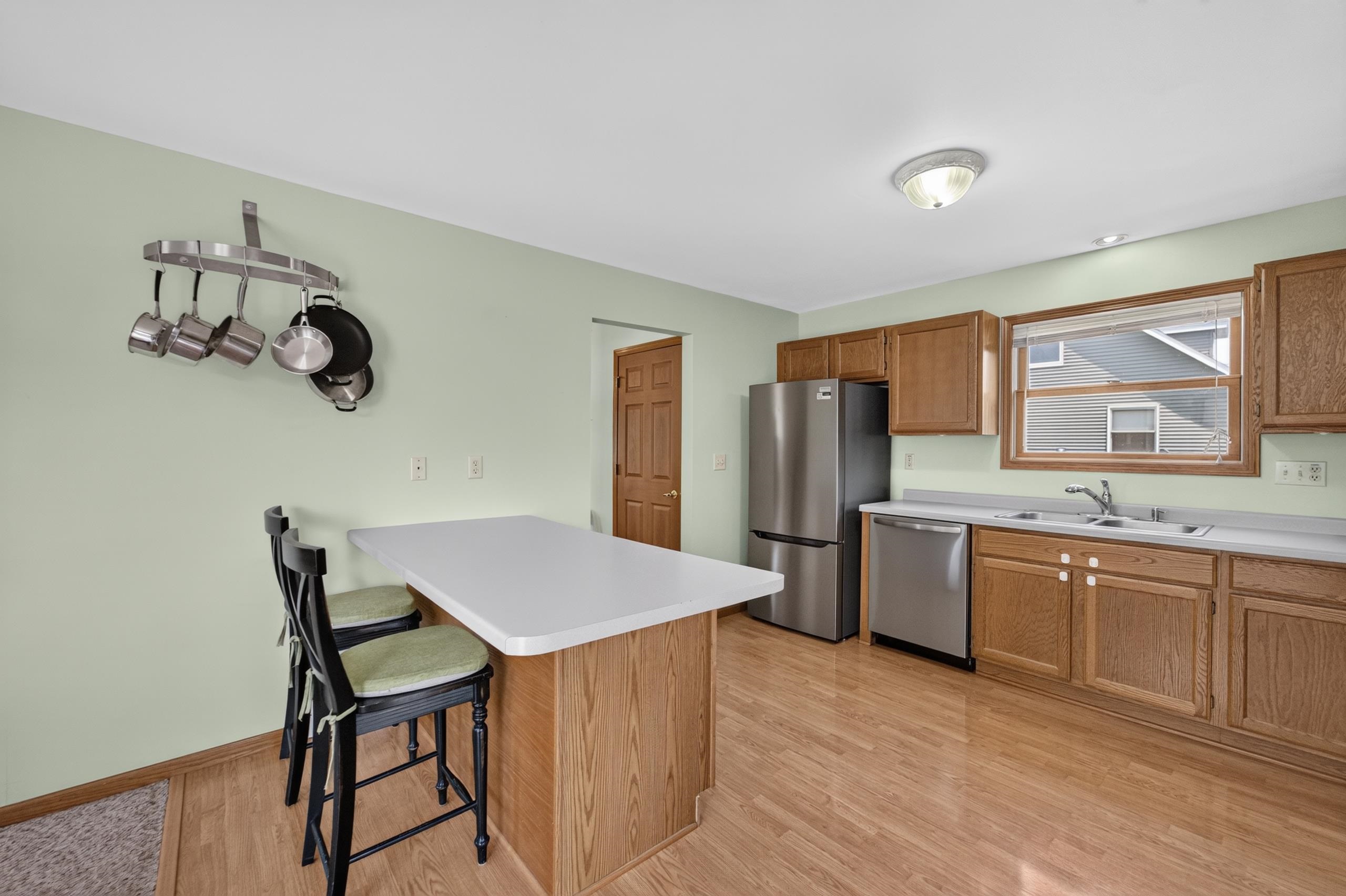 619 Windlach Street New Glarus, WI 53574 - Photo 10 of 37