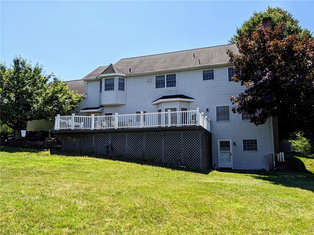 365 Winter Springs Road Nazareth, PA 18064 - Photo 4 of 44