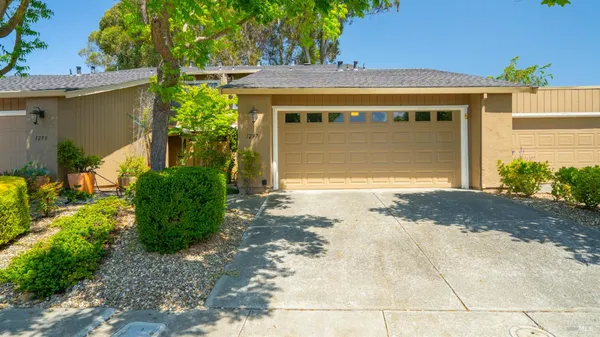 $595,000 | 1297 Grove Circle, Benicia, CA 94510