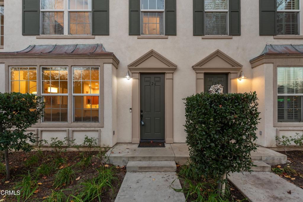 27072 Victoria Lane, Unit 126 Valencia, CA 91355 - Photo 2 of 18