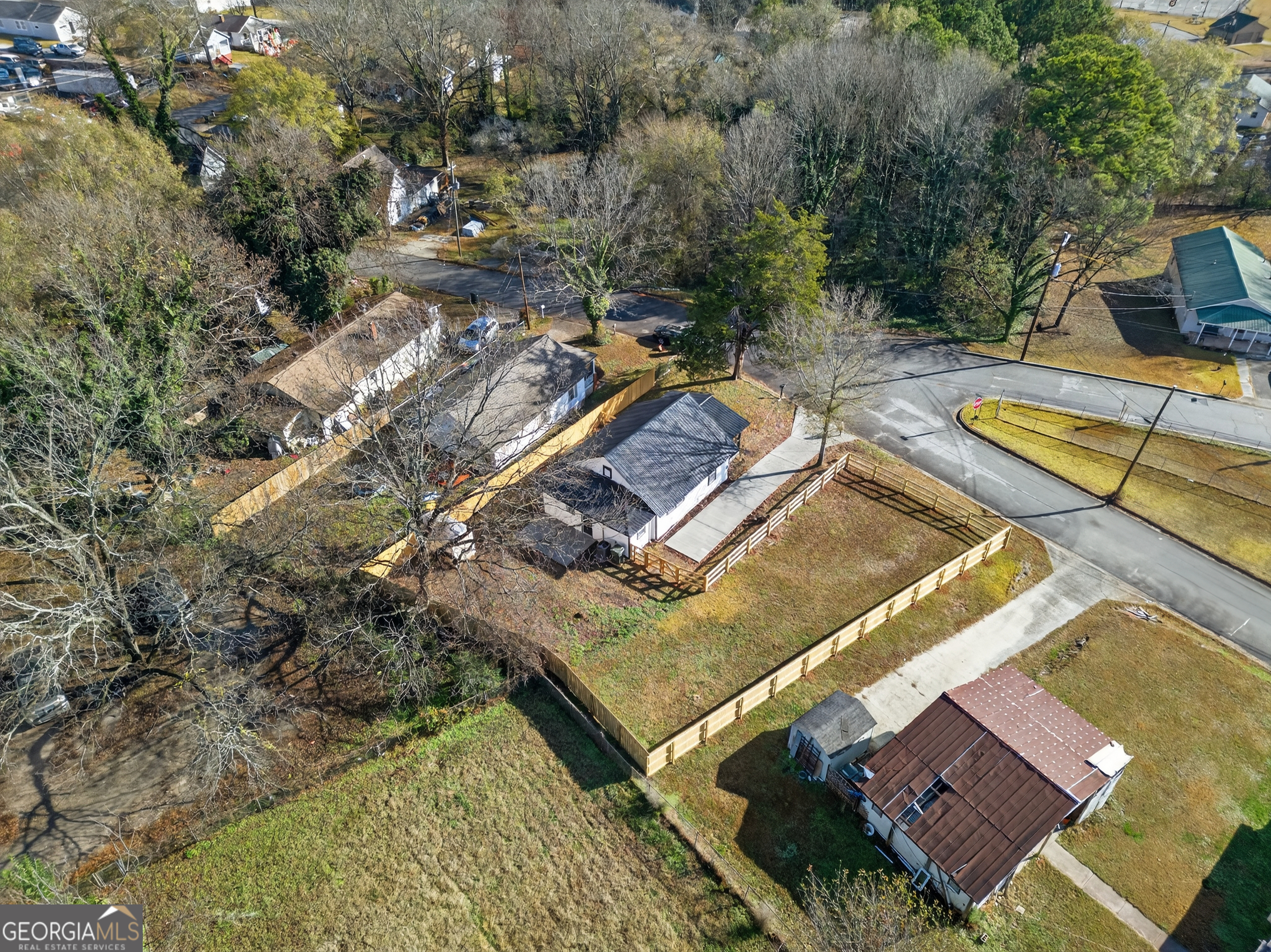 10 Busha Street Toccoa, GA 30577 - Photo 29 of 33 an aerial view of residential houses with outdoor space
