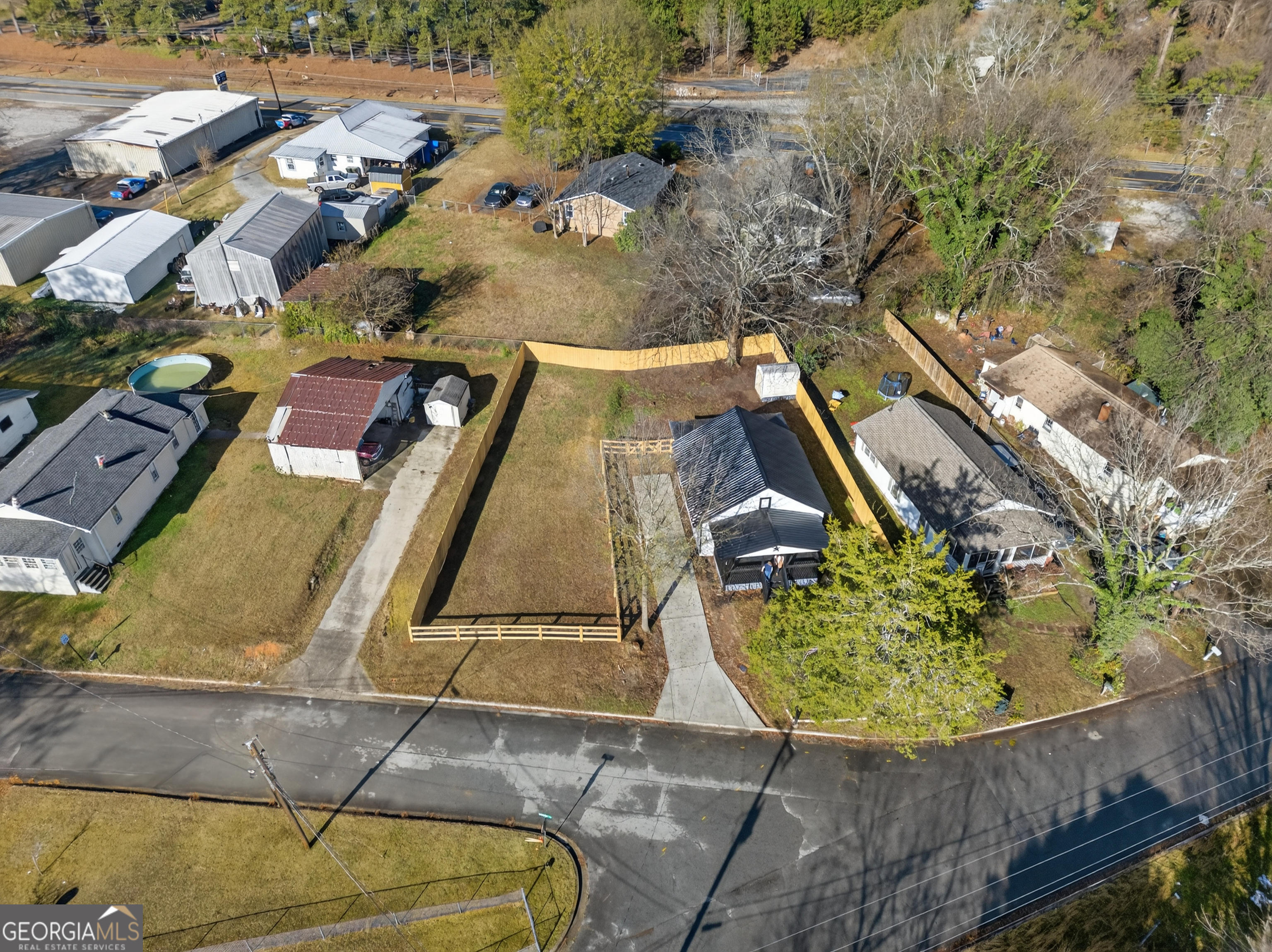 10 Busha Street Toccoa, GA 30577 - Photo 31 of 33 an aerial view of a house with a swimming pool