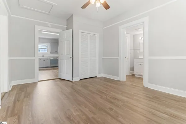 $1,200 | 30 Baldwin Street, Greenville, SC 29611