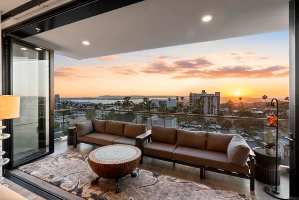 $2,950,000 | 2604 Fifth Avenue, Unit 804, San Diego, CA 92103