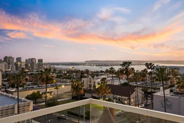 $2,950,000 | 2604 Fifth Avenue, Unit 804, San Diego, CA 92103