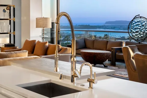 $2,950,000 | 2604 Fifth Avenue, Unit 804, San Diego, CA 92103