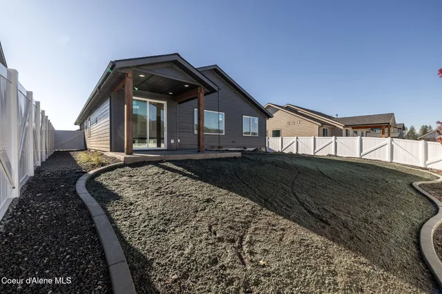 $569,000 | 9117 West Cultivator Avenue, Rathdrum, ID 83858