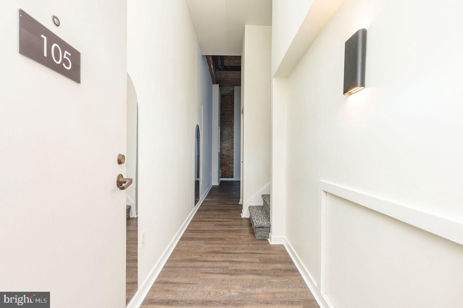 303 Vine Street, Unit 511 Philadelphia, PA 19106 - Photo 6 of 25