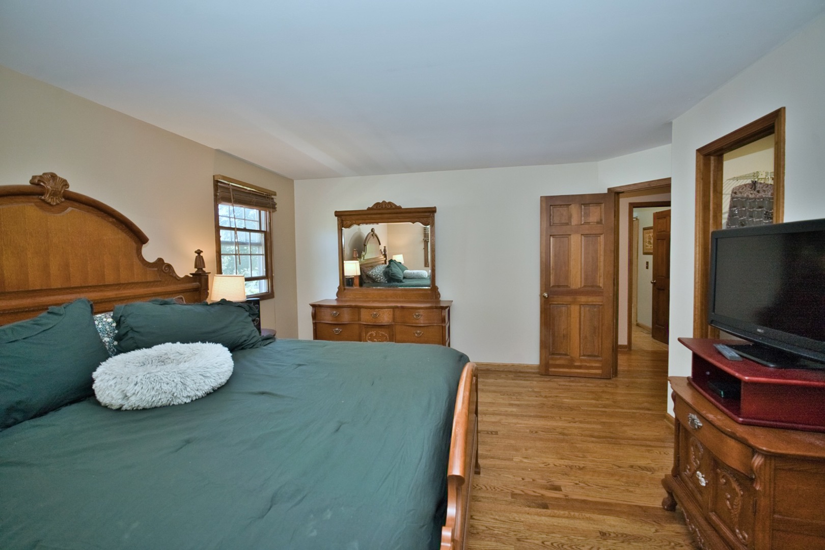 248 Perth Road Cary, IL 60013 - Photo 34 of 47