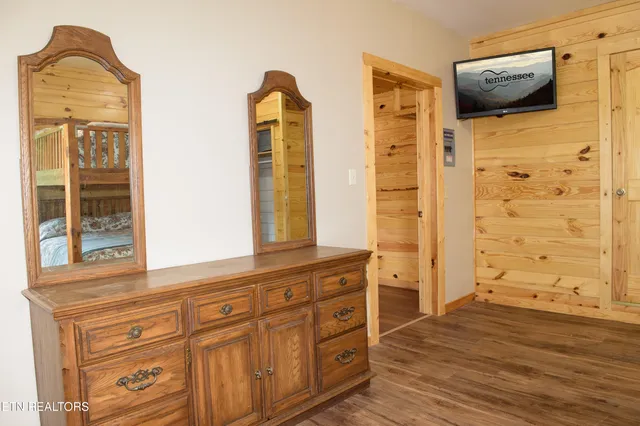 $1,859,000 | 363 Lewis Clabo Road, Gatlinburg, TN 37738