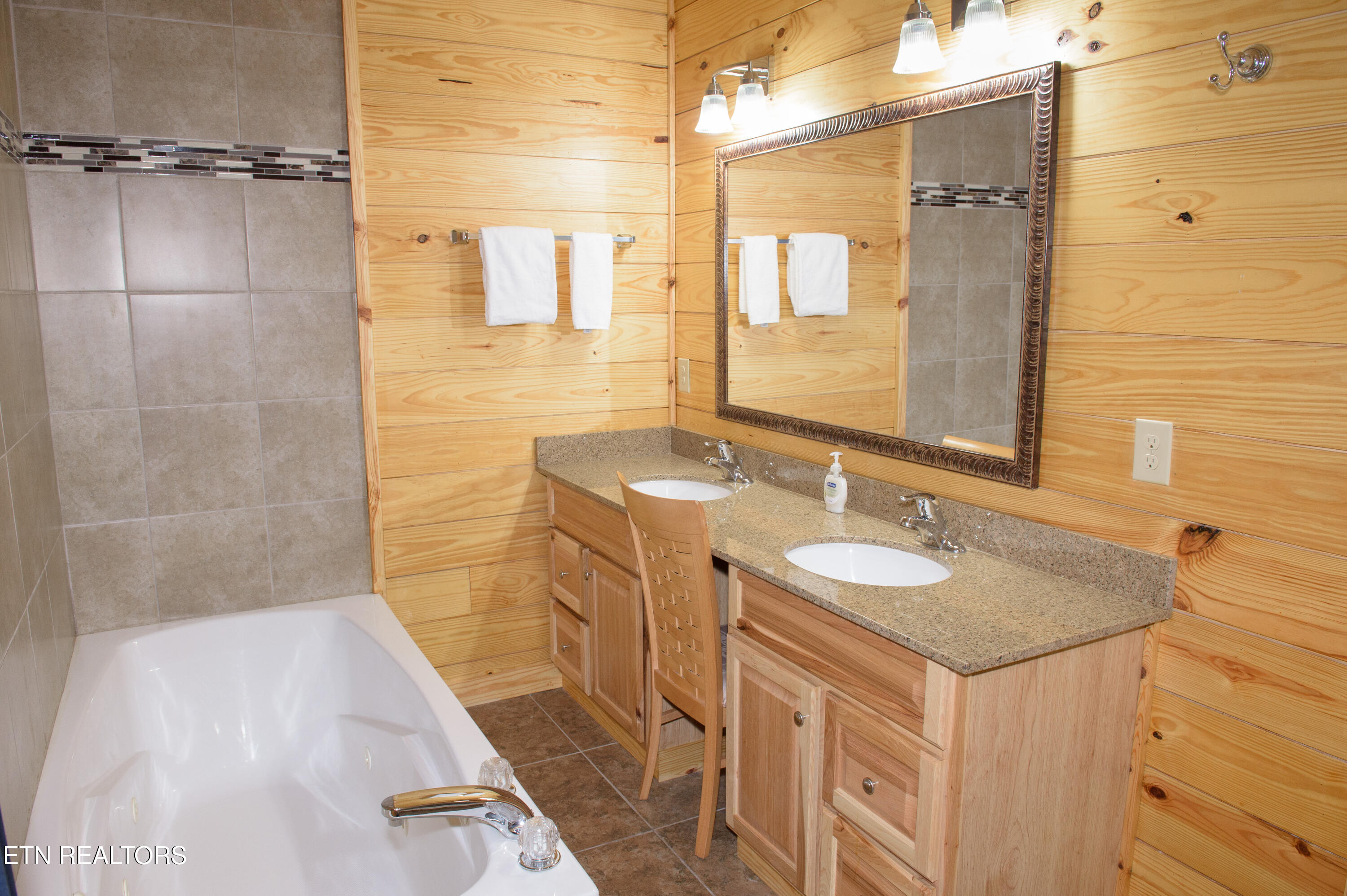 363 Lewis Clabo Road Gatlinburg, TN 37738 - Photo 30 of 57 rayburn-0034