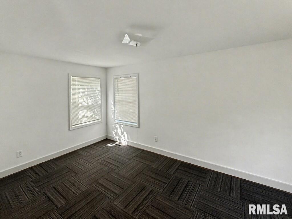 115 McCann Street Benton, IL 62812 - Photo 12 of 20