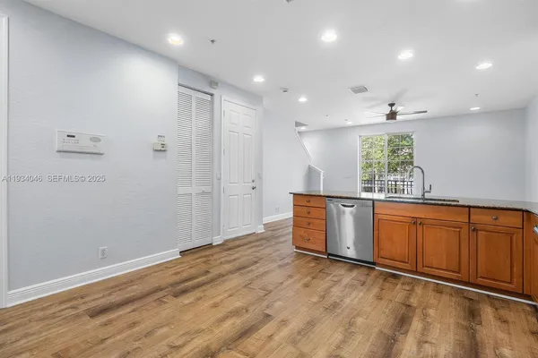 $535,000 | 888 University Boulevard, Jupiter, FL 33458