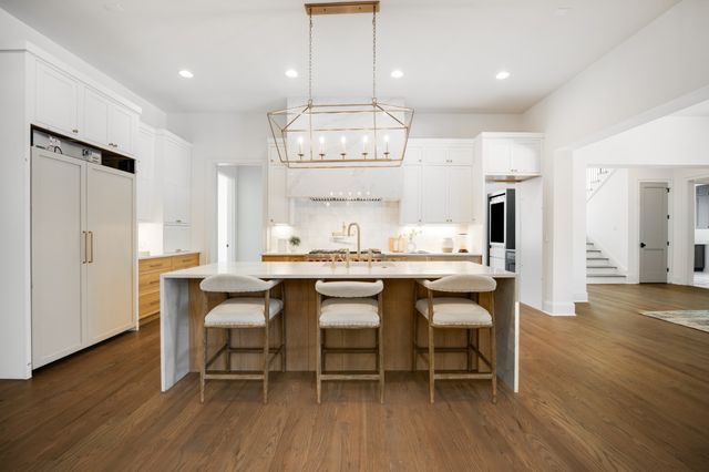 $5,300,000 | 2811 Tyne Boulevard, Nashville, TN 37215