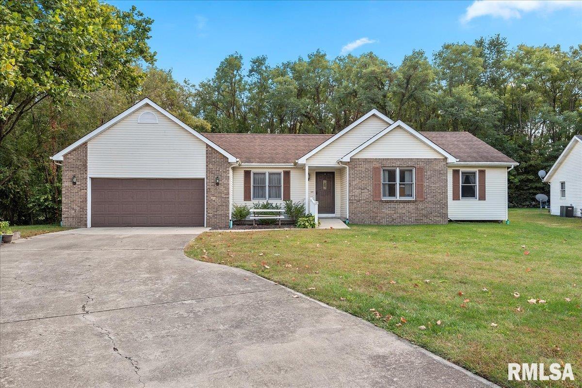 3990 Virginia Lane Spaulding, IL 62561 - Photo 1 of 39 Gallery Image 1