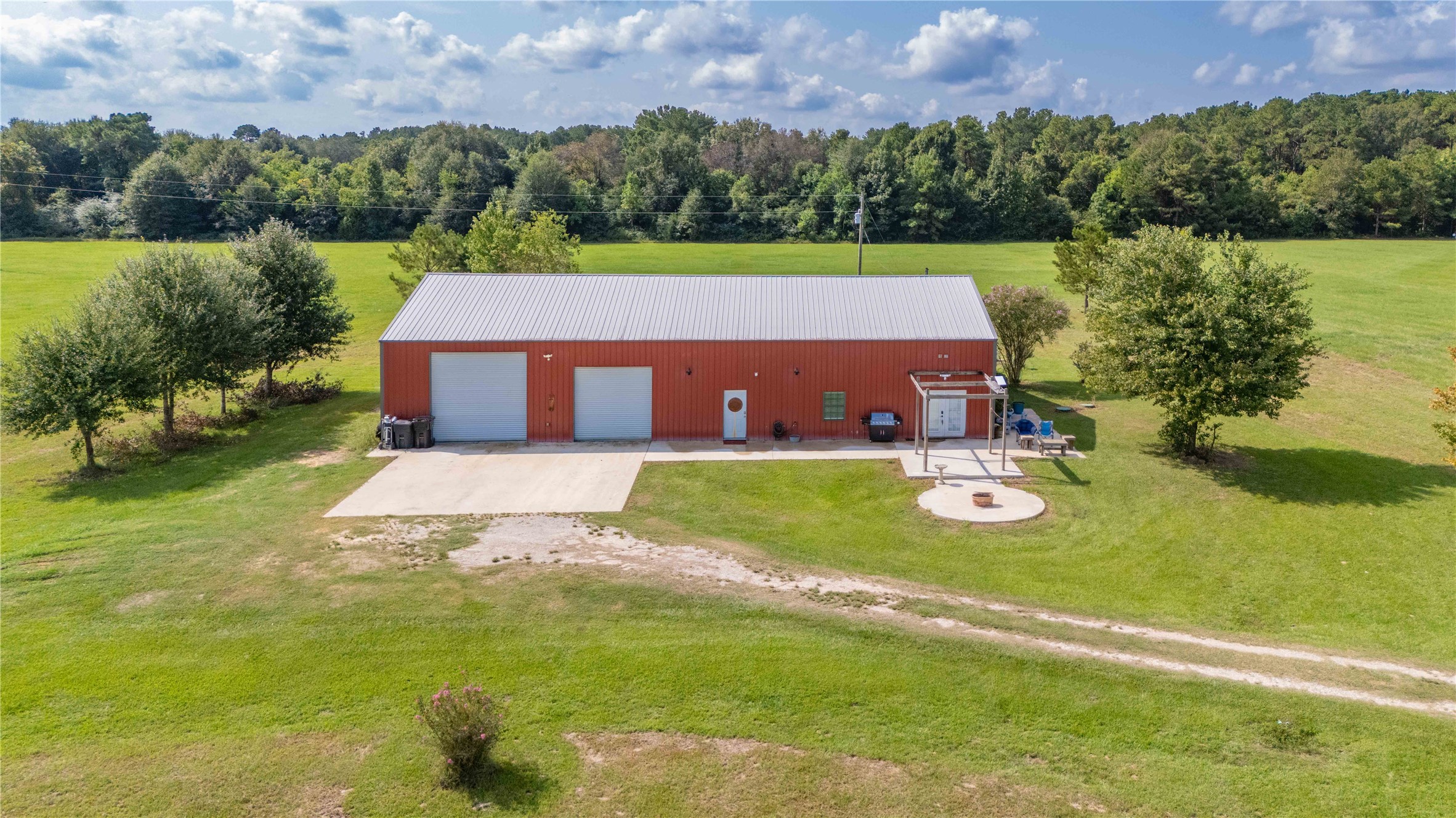 501 County Road 2276 Cleveland, TX 77327 - Photo 39 of 49